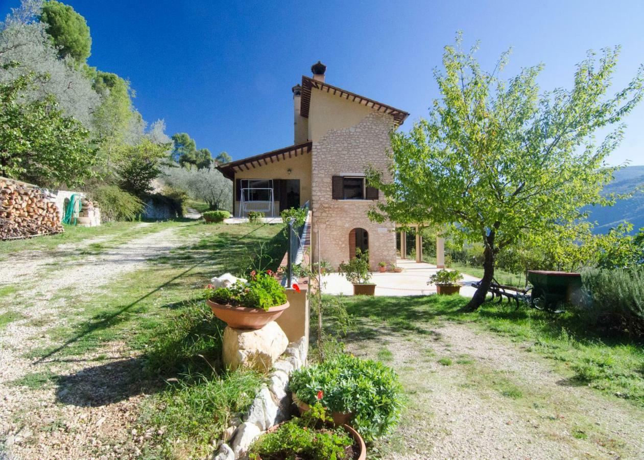 Agriturismo Il Casaletto Montefranco 外观 照片